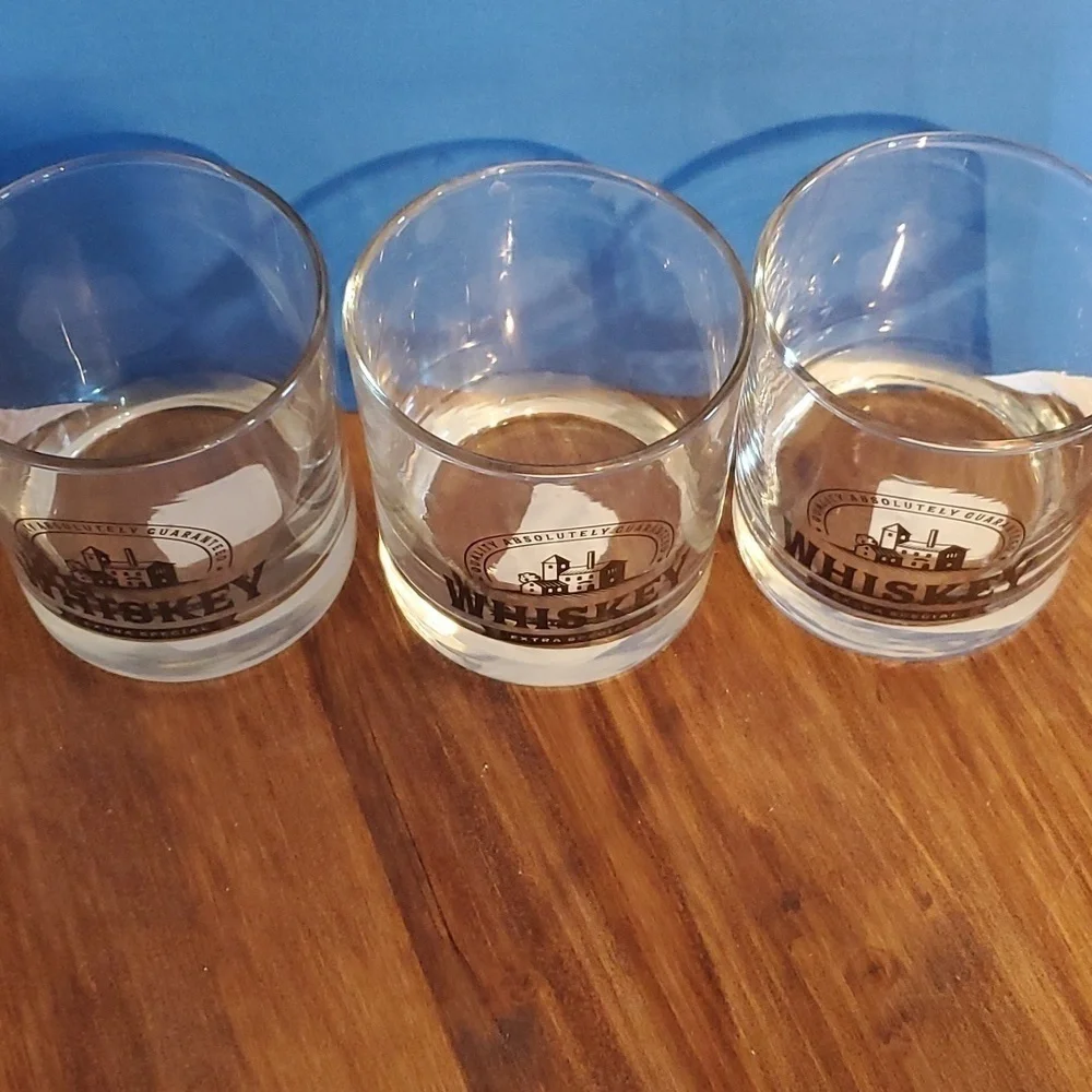 Whiskey Glasses- NEW Lot of 3 Lexington Glasses